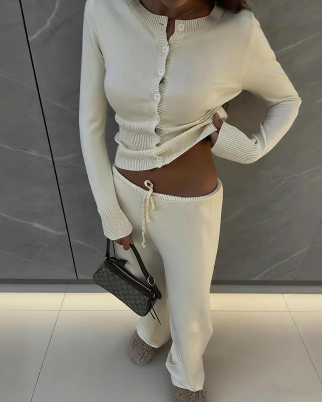 Conjunto de cárdigan y pantalones de punto Aimee