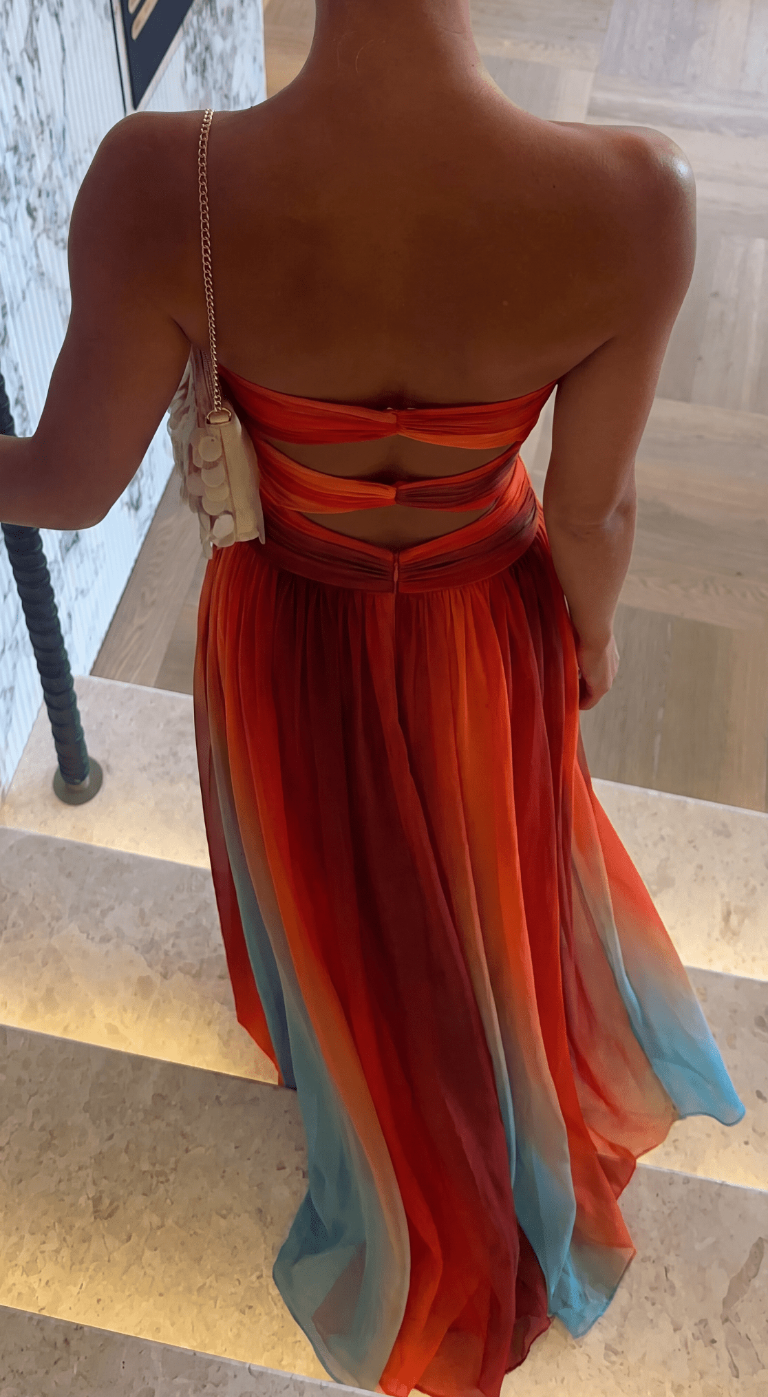 Vestido largo con nudo Aiselta