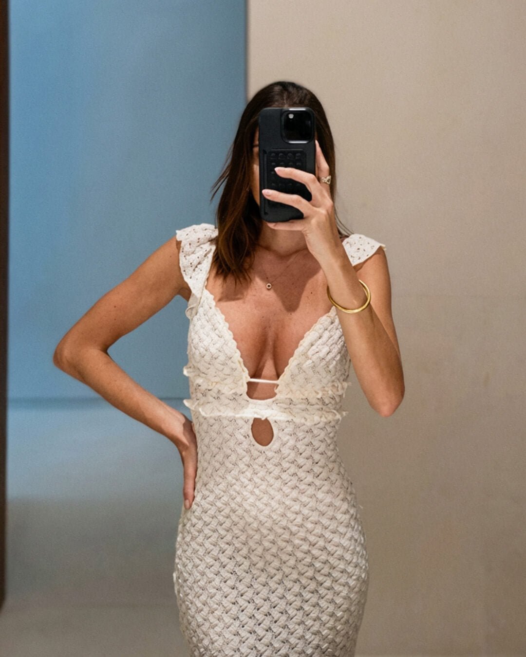 Maxivestido de encaje con escote pronunciado Aisin