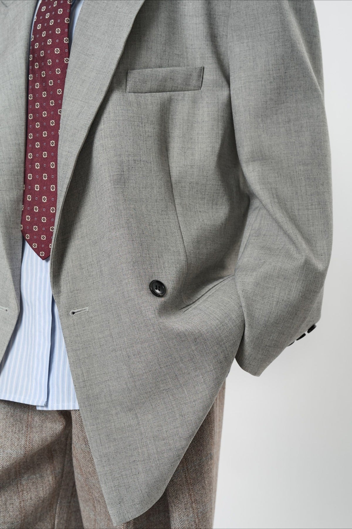 Blazer de hombros estructurados Akira
