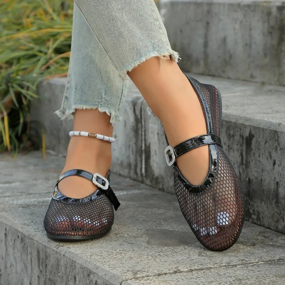 Alice Round-Toe Ballet Flats