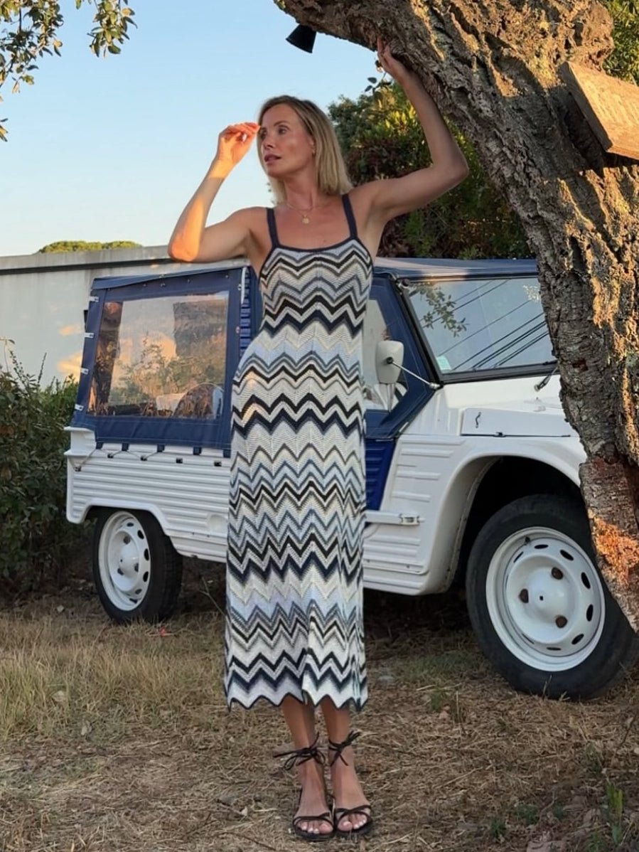 Vestido playero de ganchillo con abertura Allegra