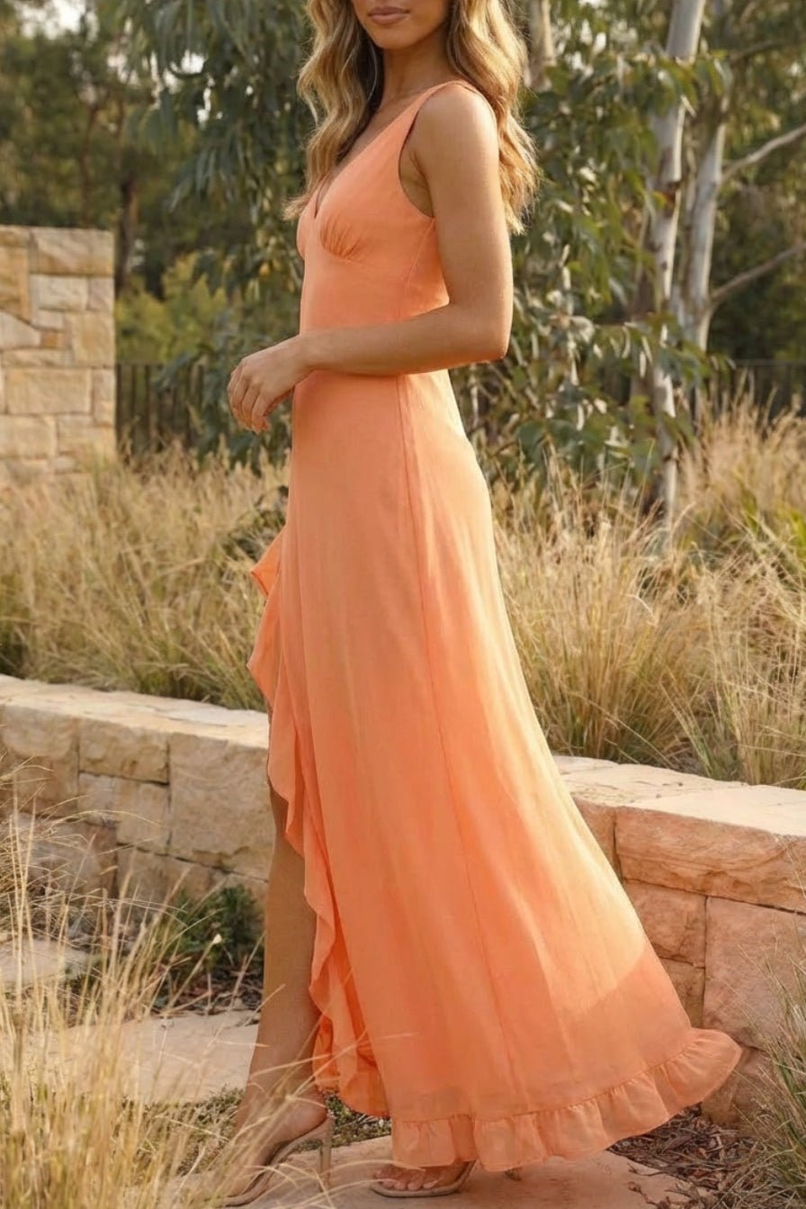Vestido largo con volantes, abertura y sin mangas Amiah