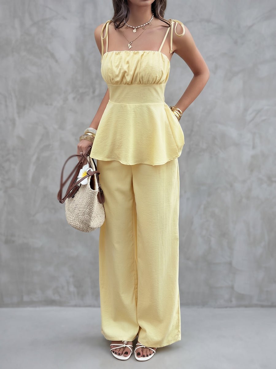 Conjunto de dos piezas Annalyn plisado con tirantes finos