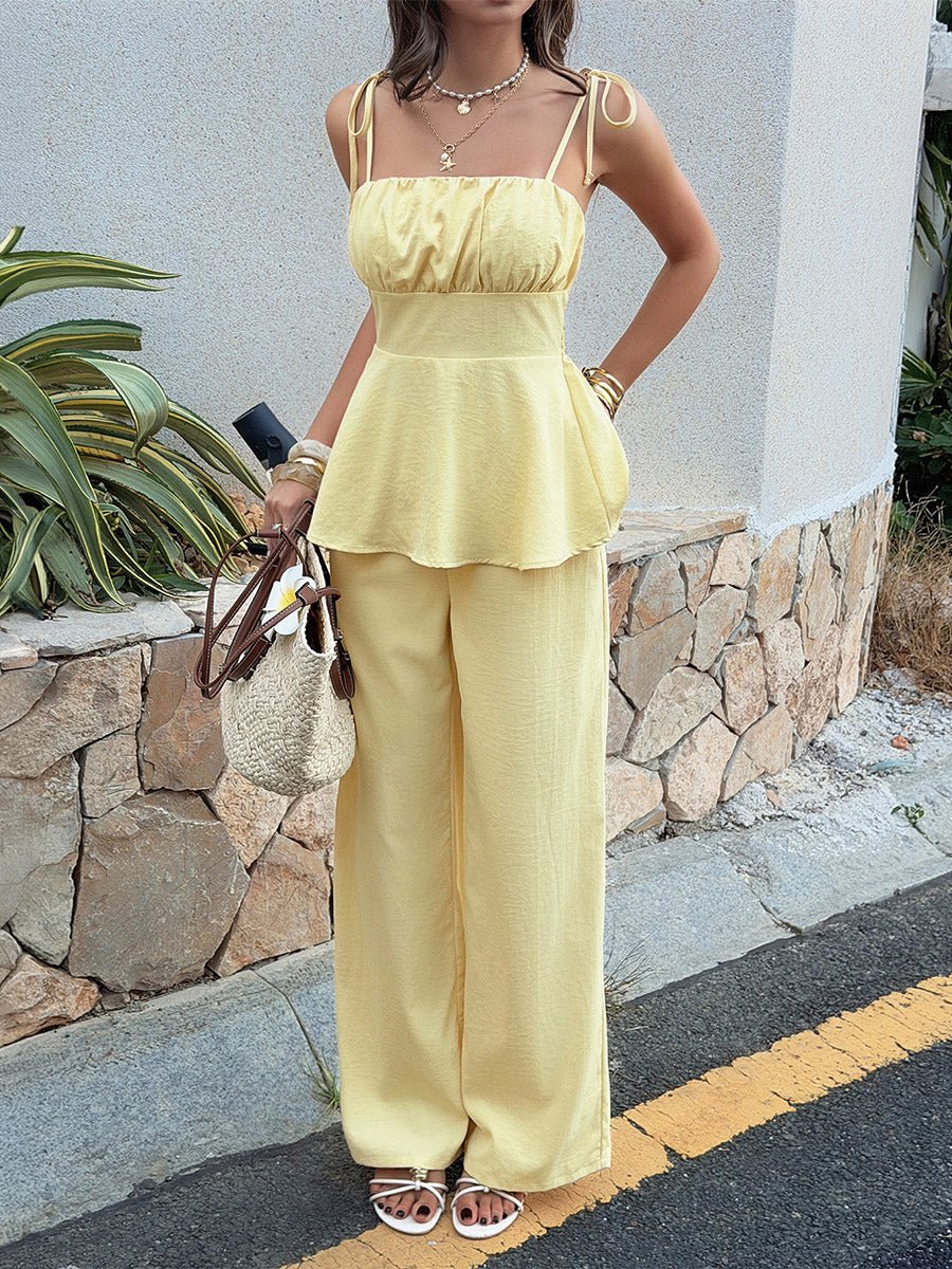 Conjunto de dos piezas Annalyn plisado con tirantes finos