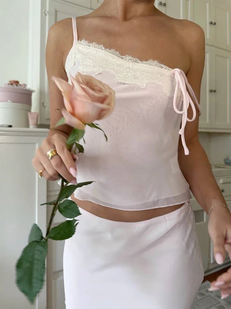 Conjunto de camisola y falda con paneles de encaje Anne