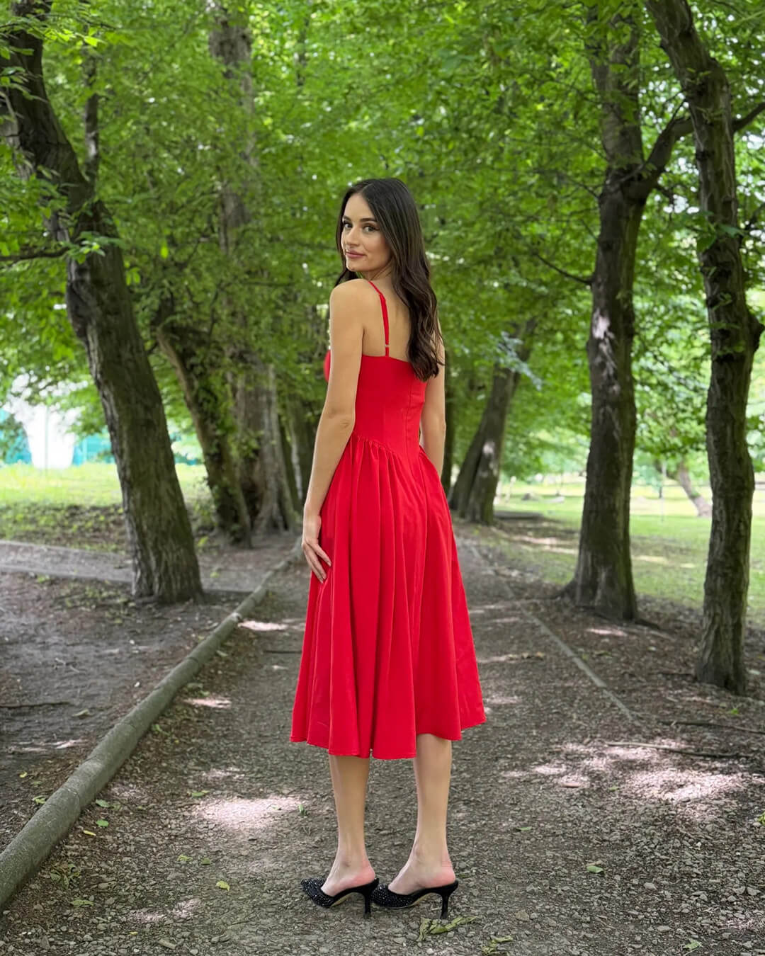 Vestido midi de tirantes y sin mangas Annika
