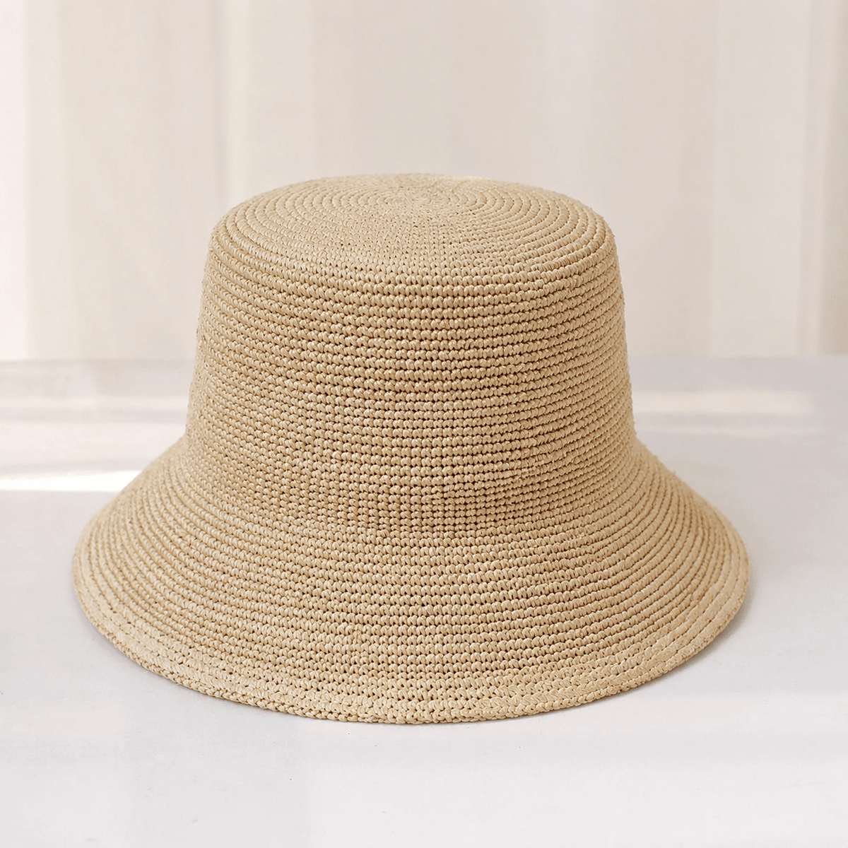 Sombrero de rafia de cubo Ariel