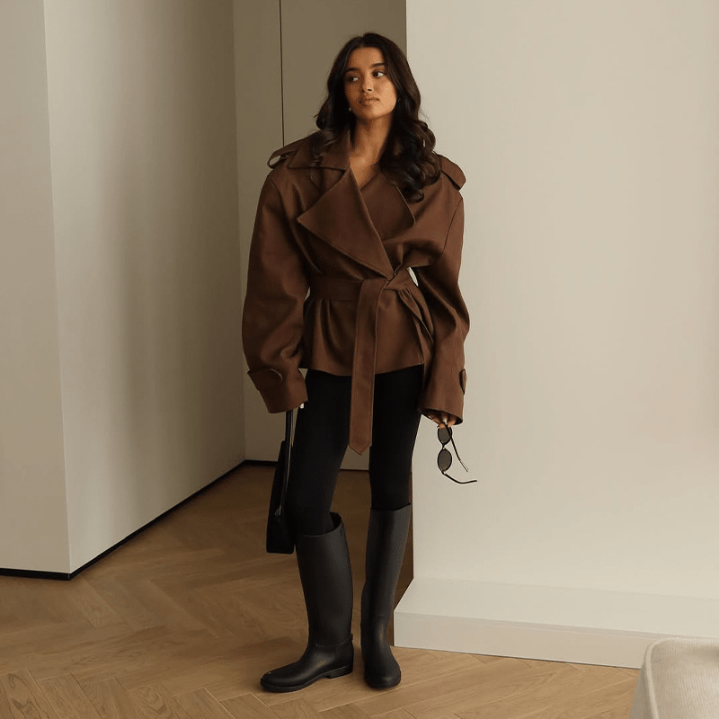 Gabardina corta con cinturón Barbara