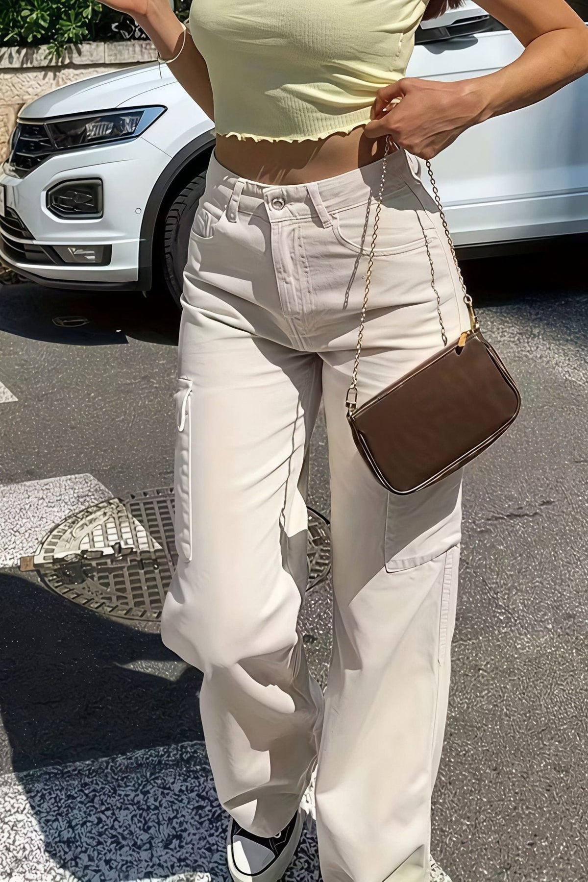 Pantalones rectos cargo Bianca con bolsillos