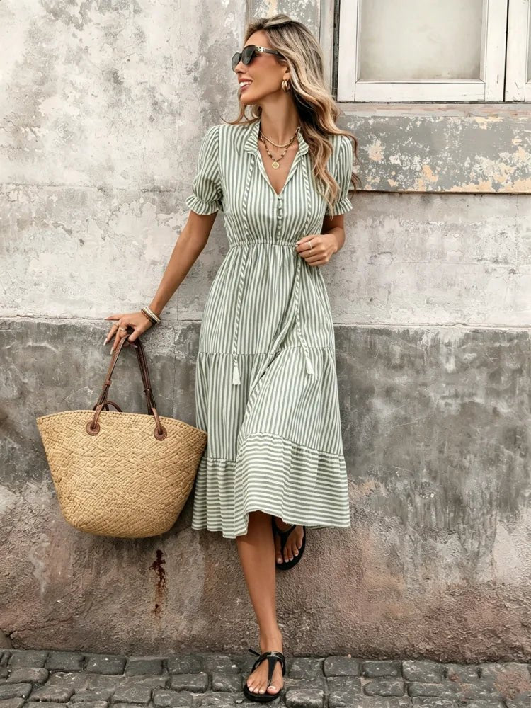 Vestido midi Bianca a rayas con borlas