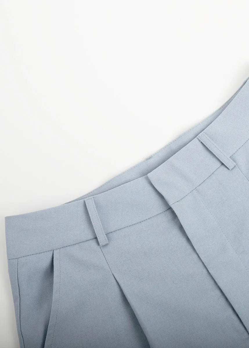Conjunto de chaleco entallado y shorts Bianca