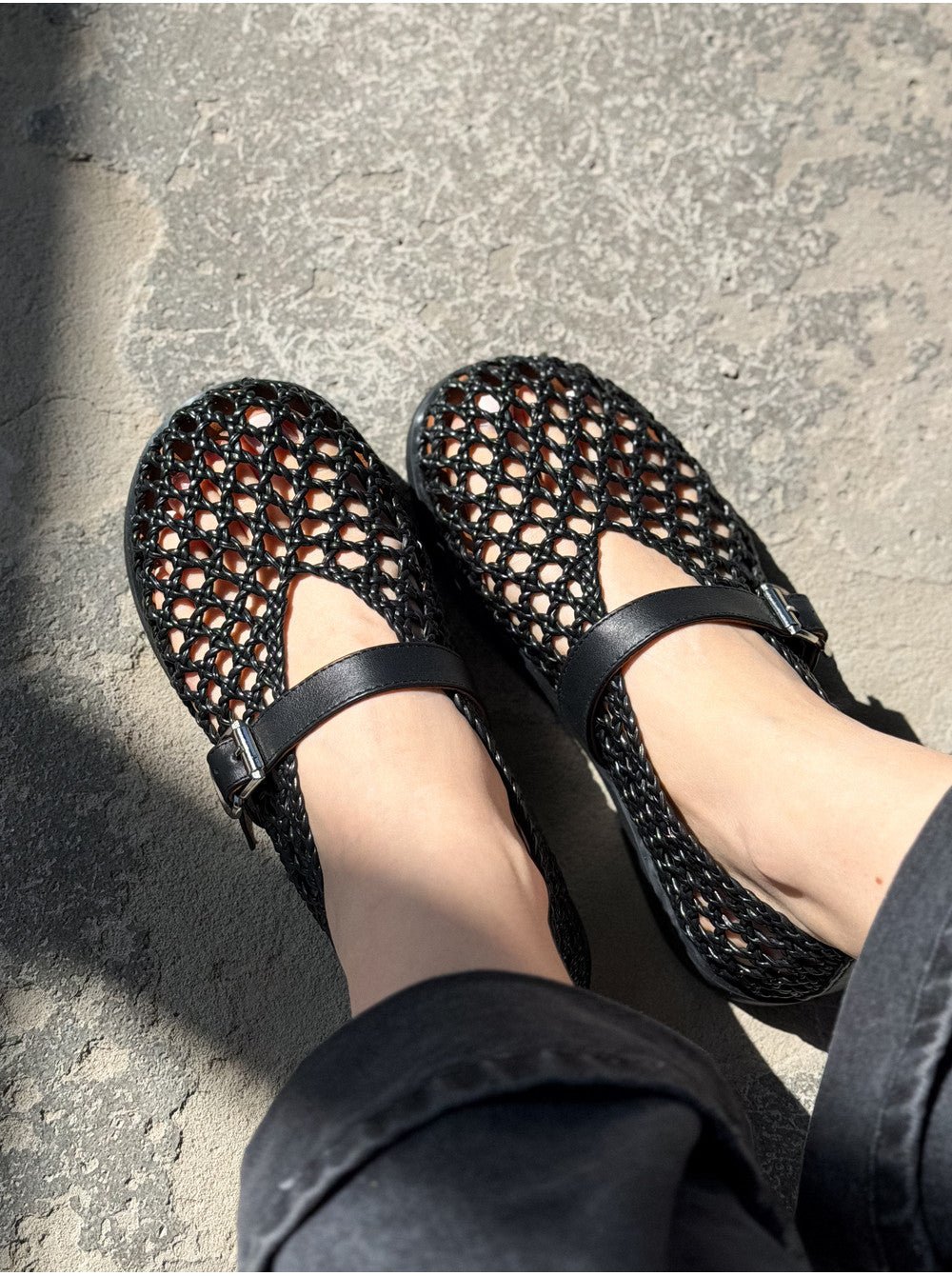 Sandalias planas caladas tejidas Bianca