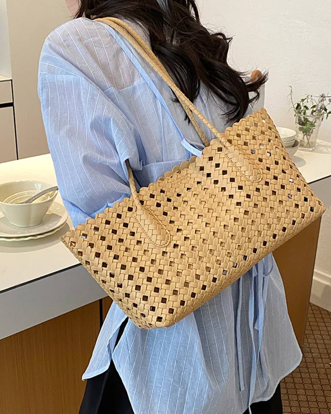 Bolso de mano de paja tejida Briana