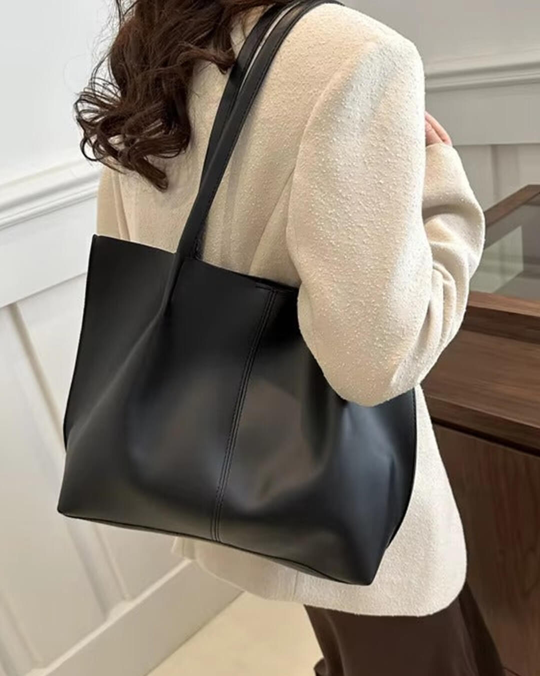 Bolso tote de cuero sintético Calista