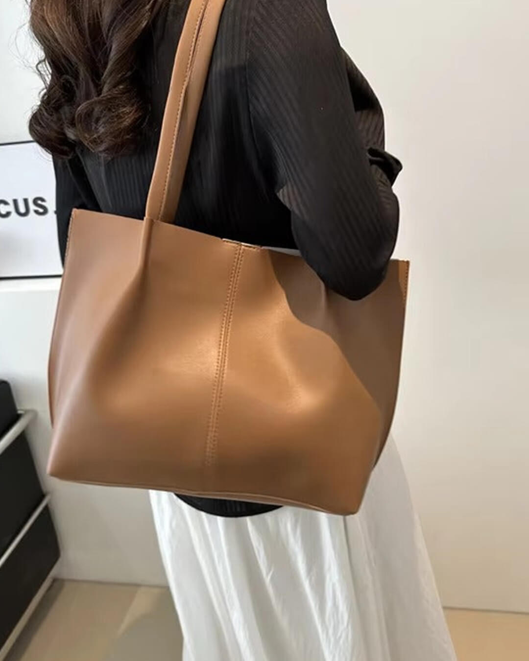 Bolso tote de cuero sintético Calista