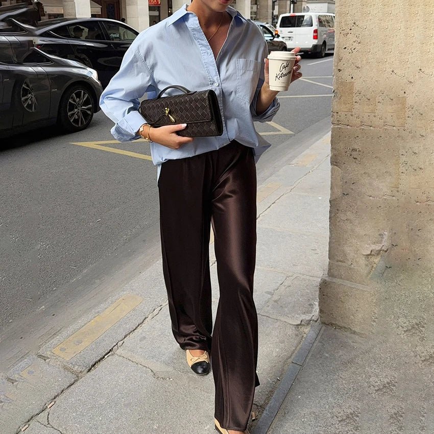 Pantalones Cameron de pierna acampanada y satén