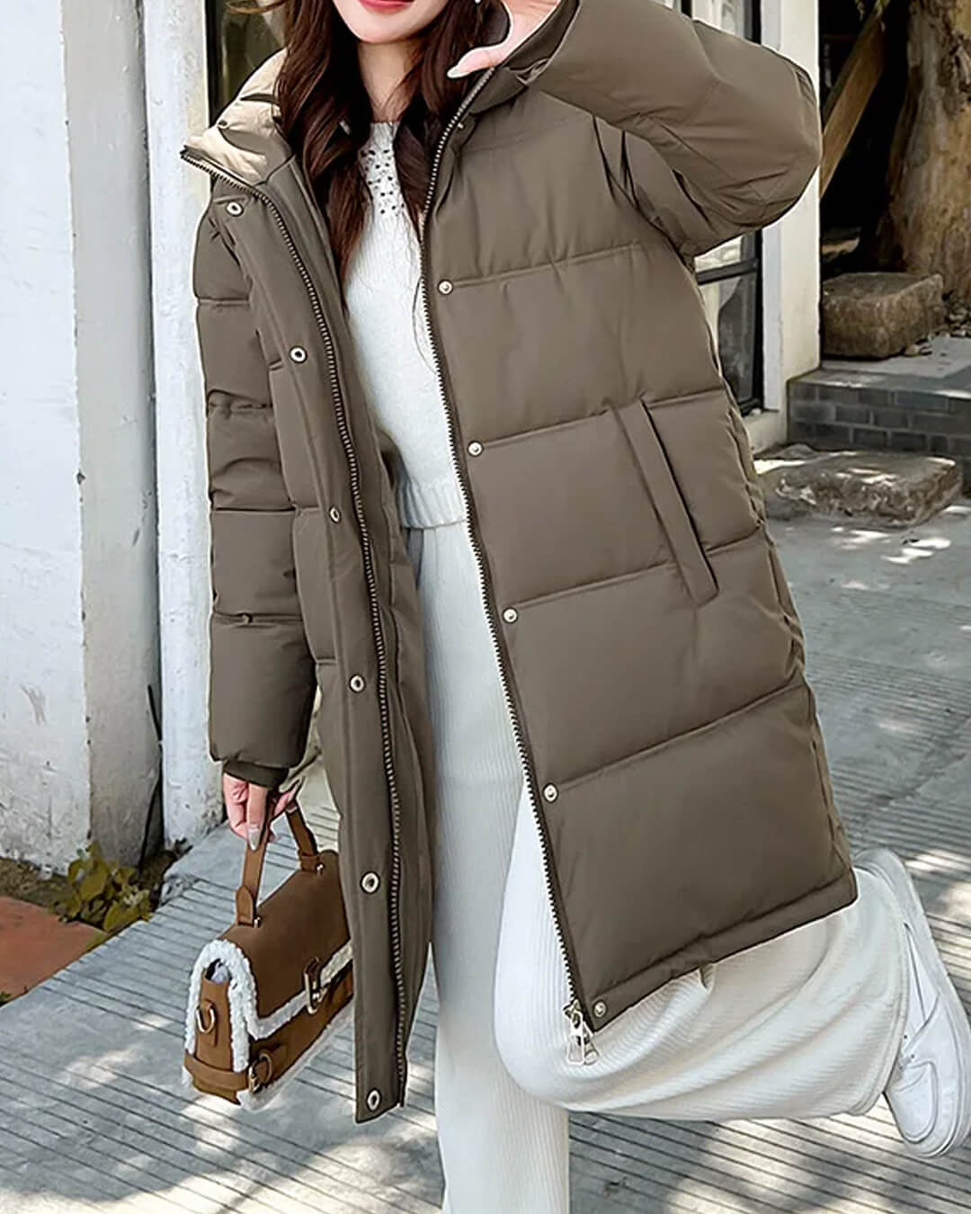 Chaqueta parka Carlyn con capucha