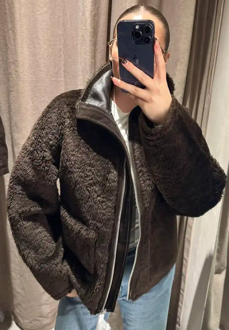 Chaqueta de piel sintética Carol con cuello mao