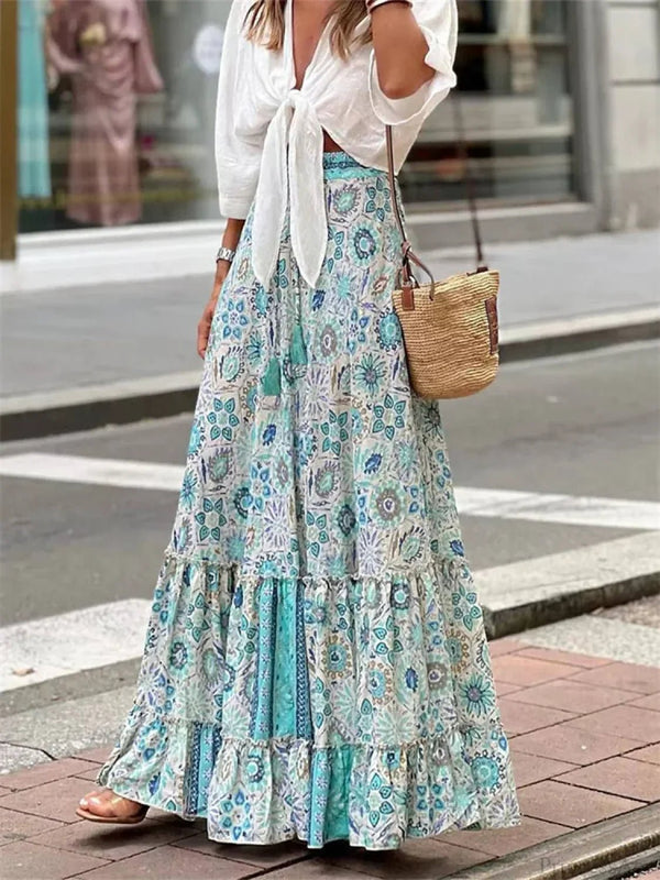 Falda bohemia fluida Celeste con estampado y bajo de volantes