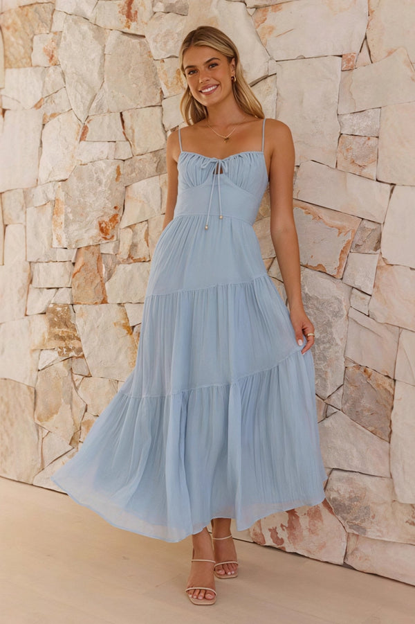 Vestido largo acampanado Celeste con tirantes finos y espalda descubierta