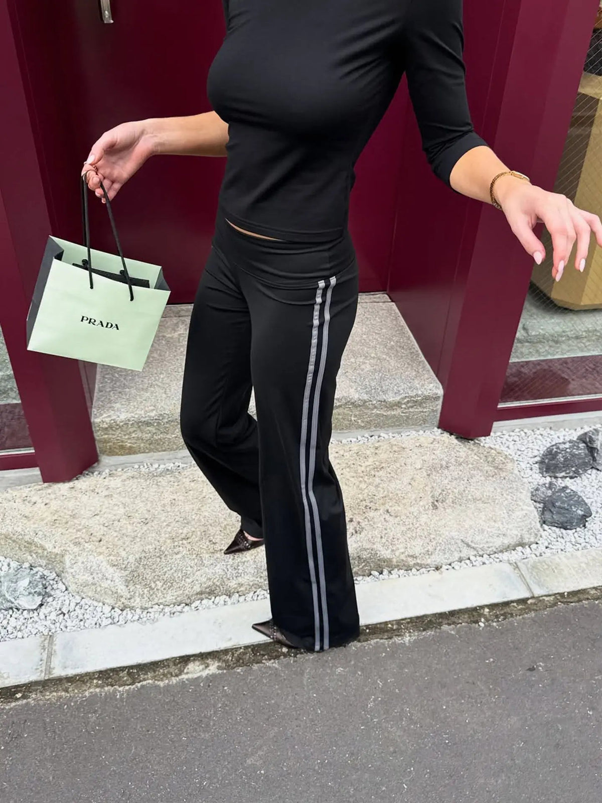 Pantalones de yoga acampanados de tiro bajo Charis
