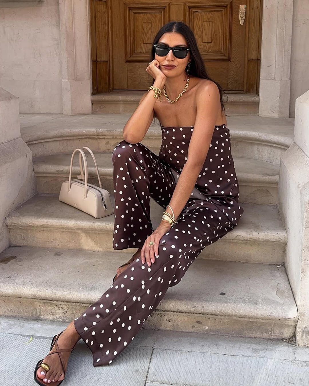 Traje de pantalón de satén Claudine con top bandeau
