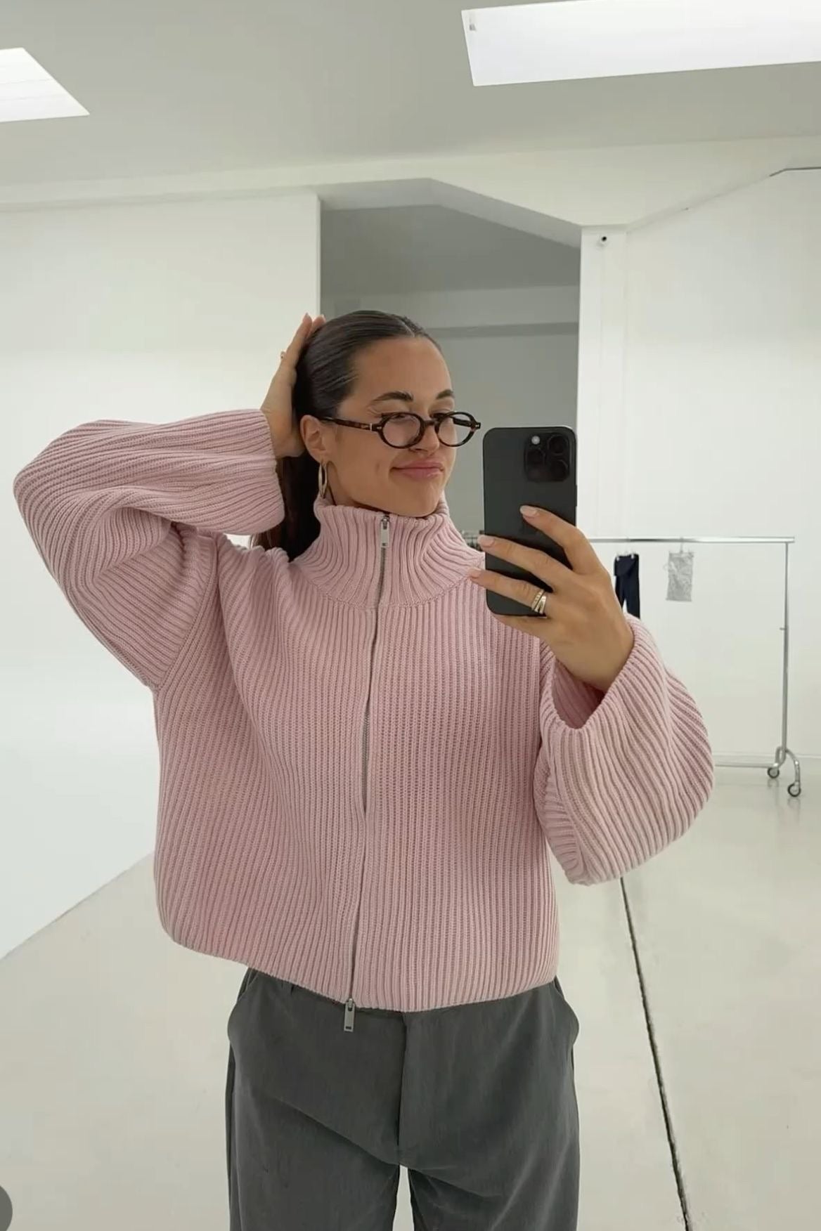 Suéter extragrande acanalado con cremallera Daniela
