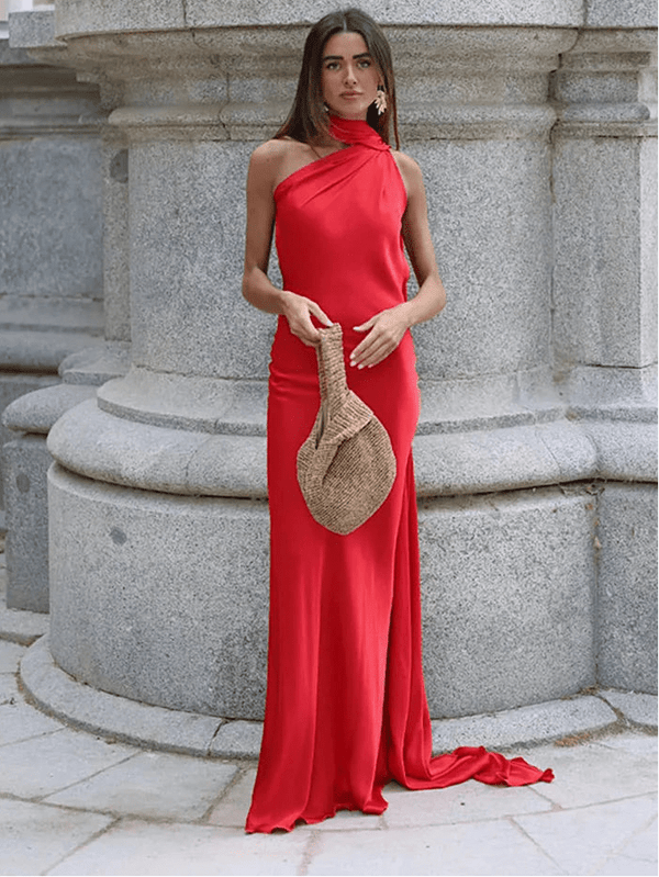 Vestido de noche Demetra de satén, halter y con espalda descubierta