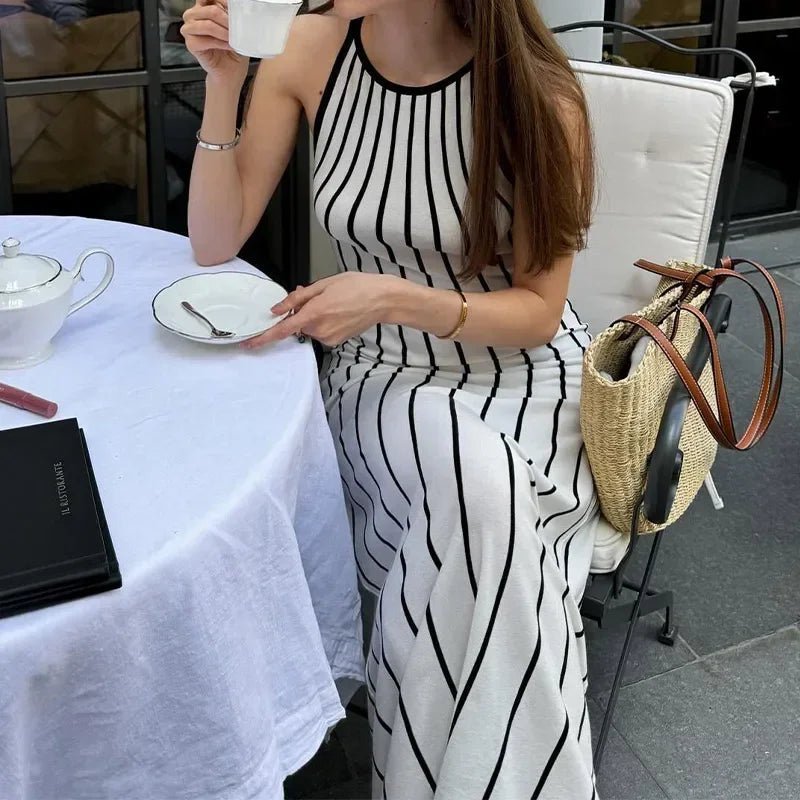 Vestido maxi de punto a rayas sin mangas Elena