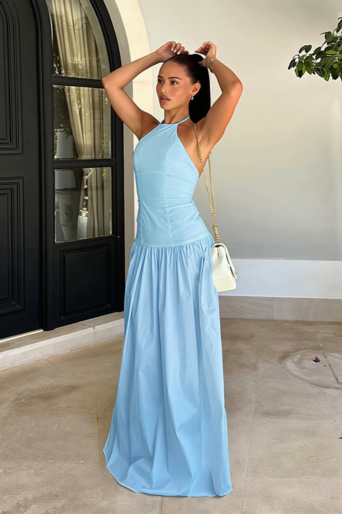 Vestido largo ajustado sin espalda Elsa