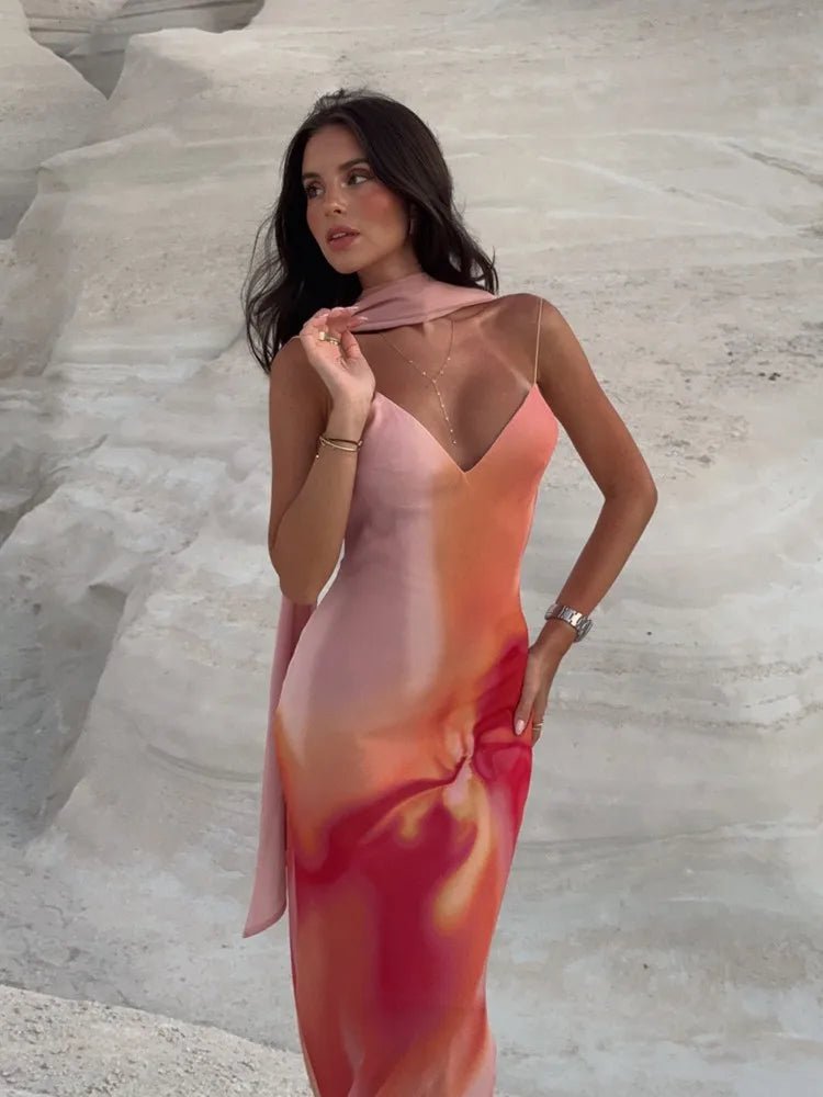 Vestido largo de satén con espalda descubierta y efecto degradado Emma