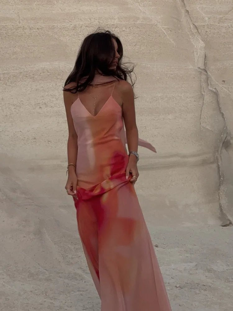 Vestido largo de satén con espalda descubierta y efecto degradado Emma