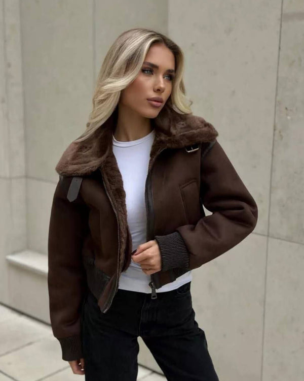 Chaqueta bomber corta de ante Esme