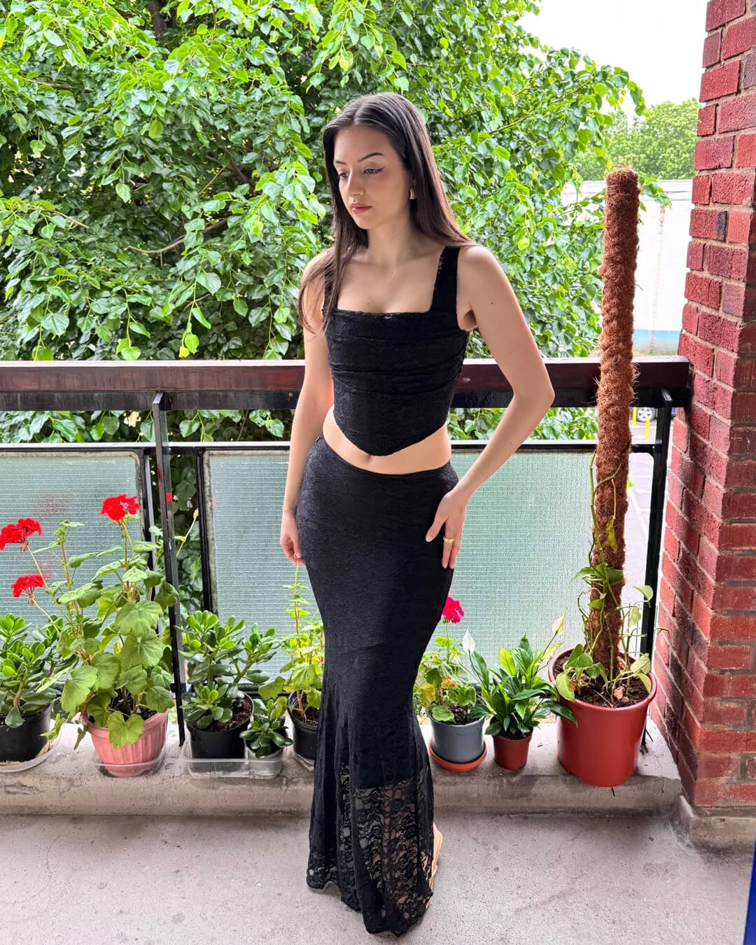 Conjunto de falda larga de encaje Esmeralda