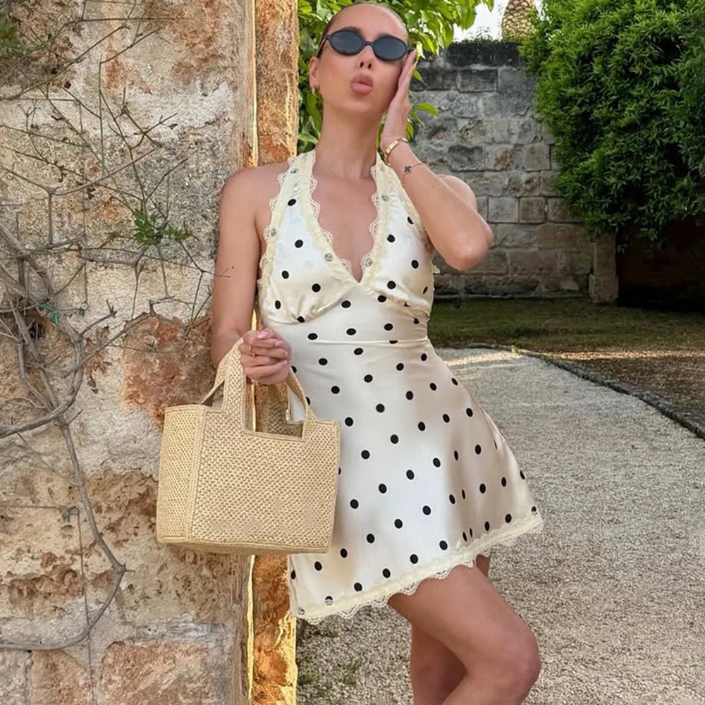 Vestido corto de encaje con espalda descubierta Fiona