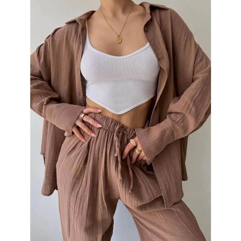Conjunto de manga larga con solapas y pantalón Frances