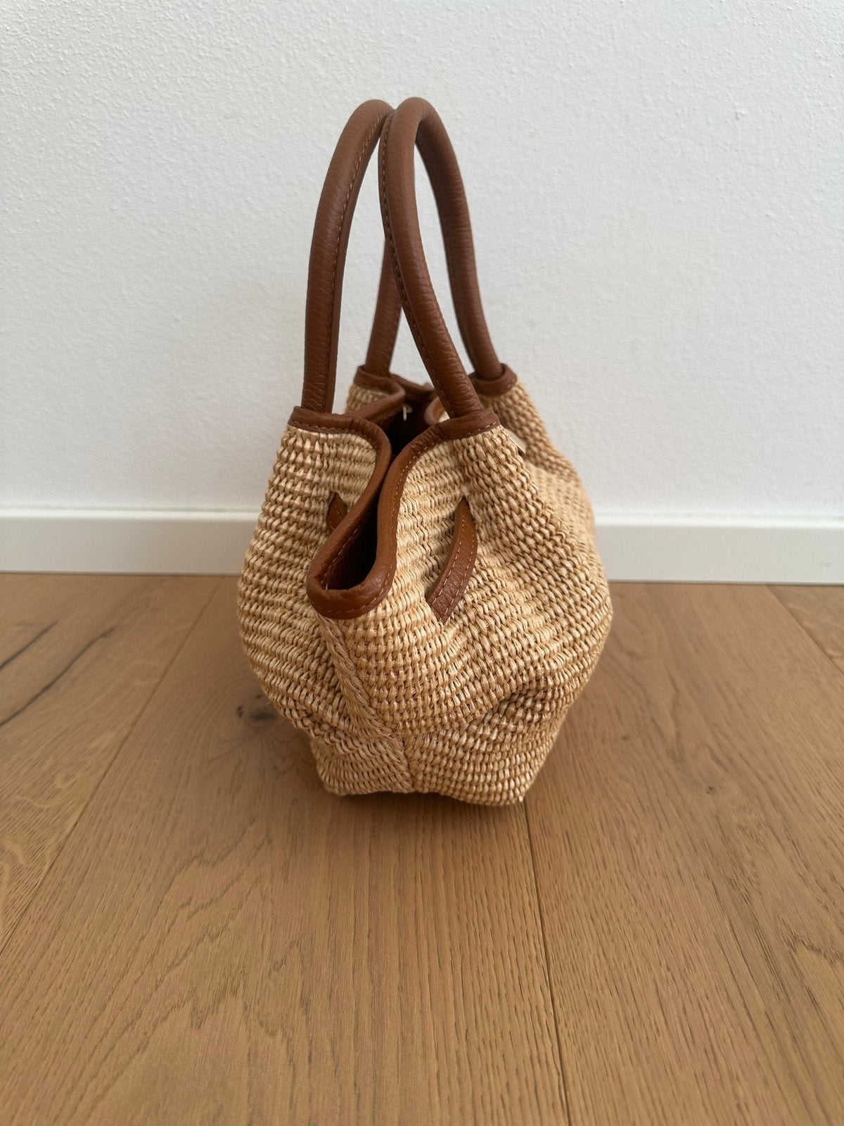 Bolso tote pequeño de tejido trenzado Francia