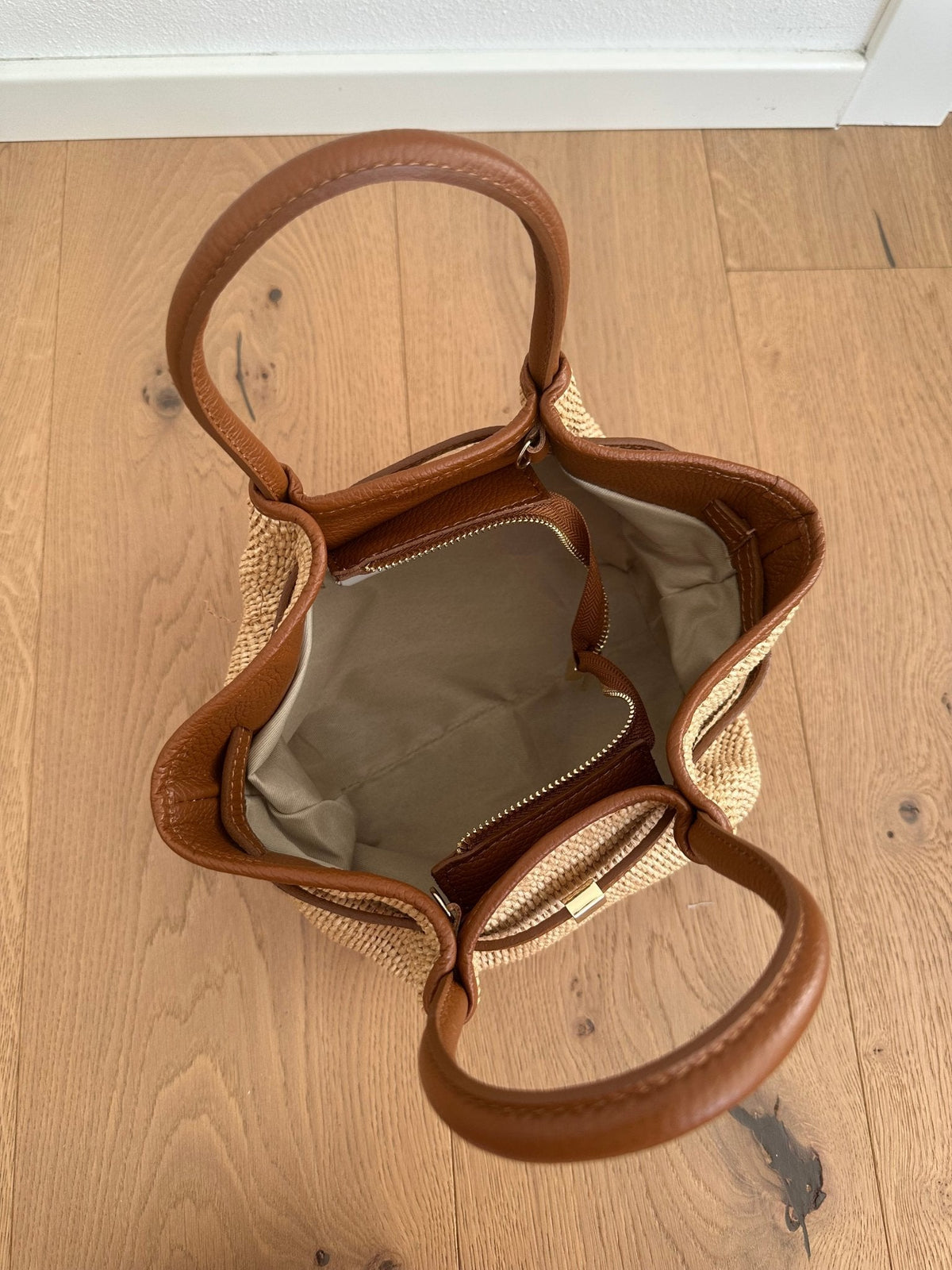 Bolso tote pequeño de tejido trenzado Francia