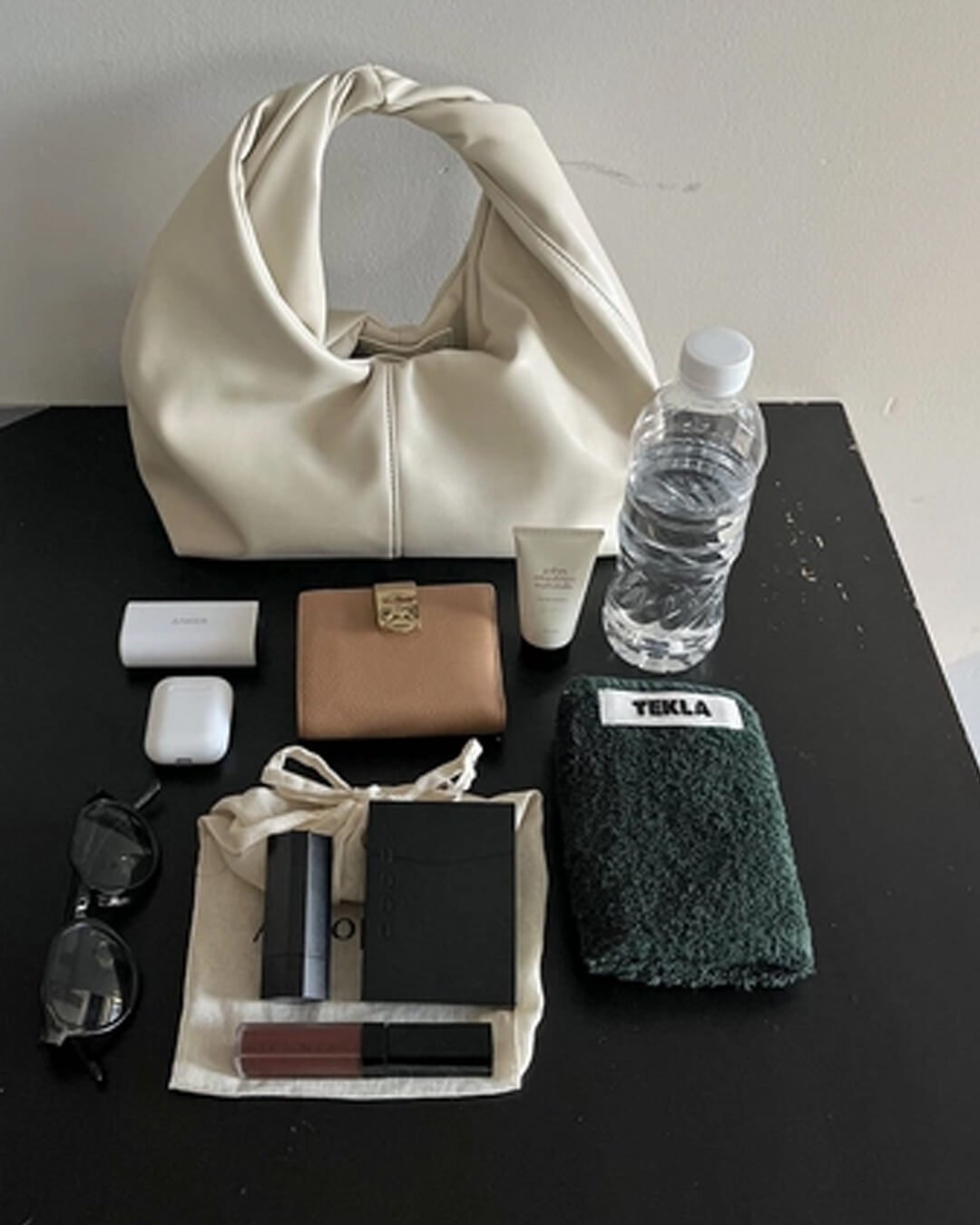 Bolso de mano de cuero Gelyn
