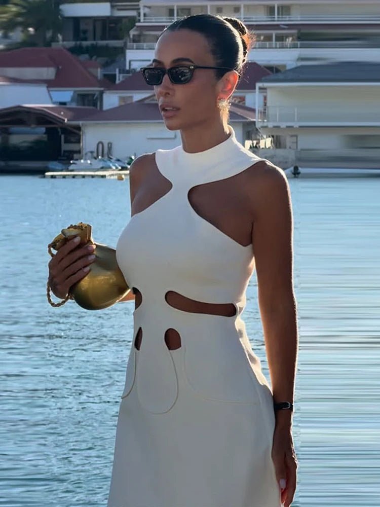 Vestido corto halter de hombros descubiertos Gisele
