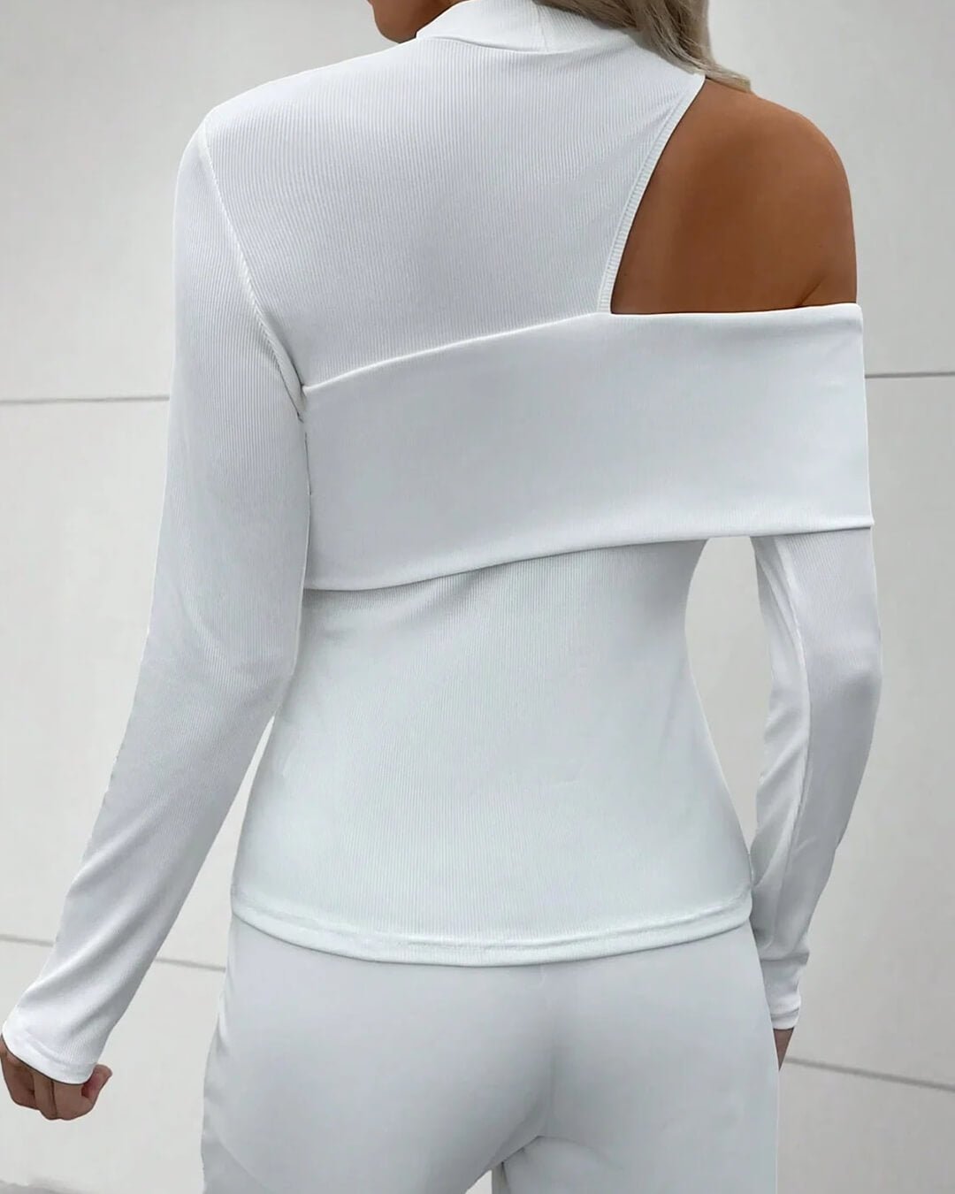 Hazel Cutout Shoulder Knitted Top