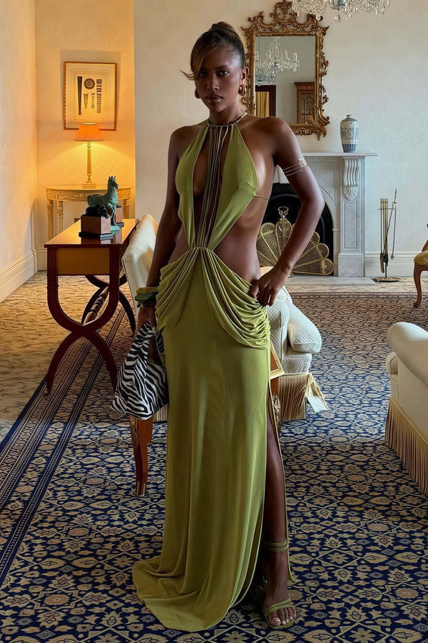 Vestido largo con cuello halter y cuentas Hillary