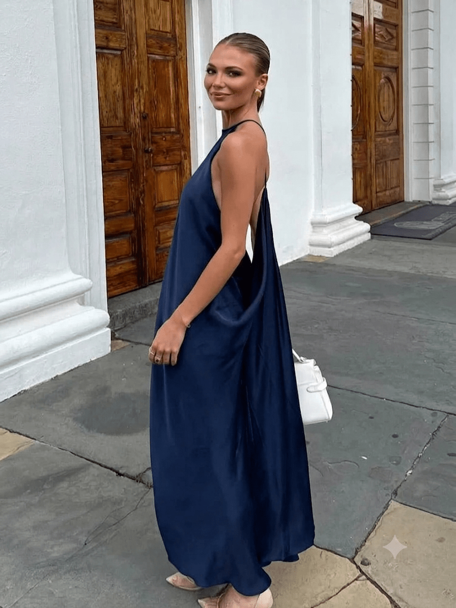 Maxivestido satinado con cuello halter Indira