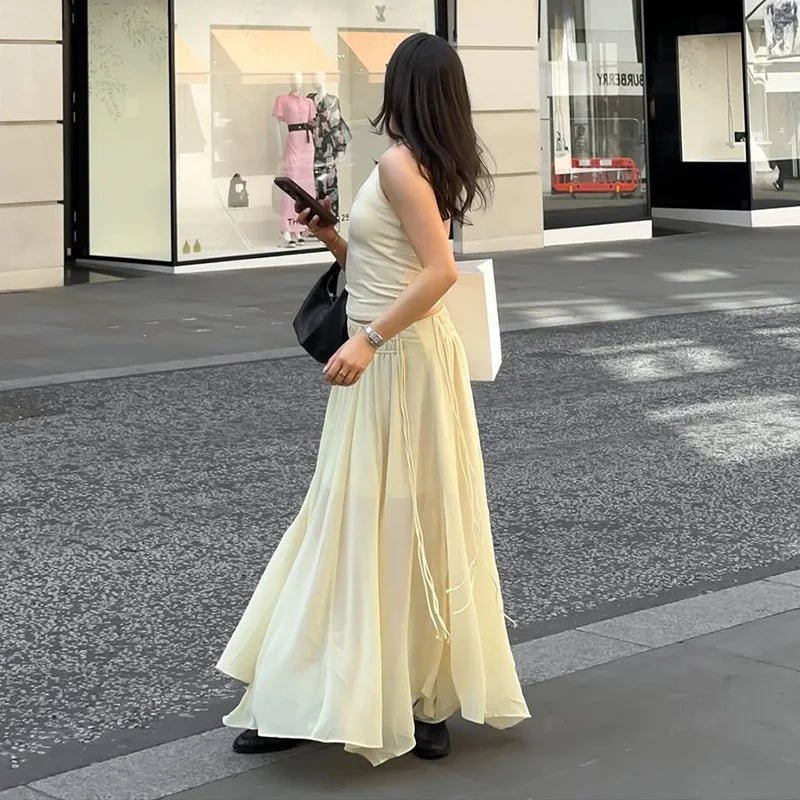 Falda de encaje con cordones y corte en A Iris