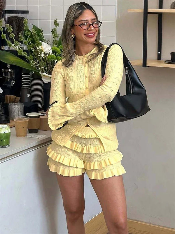Conjunto de shorts de punto con volantes Isabel