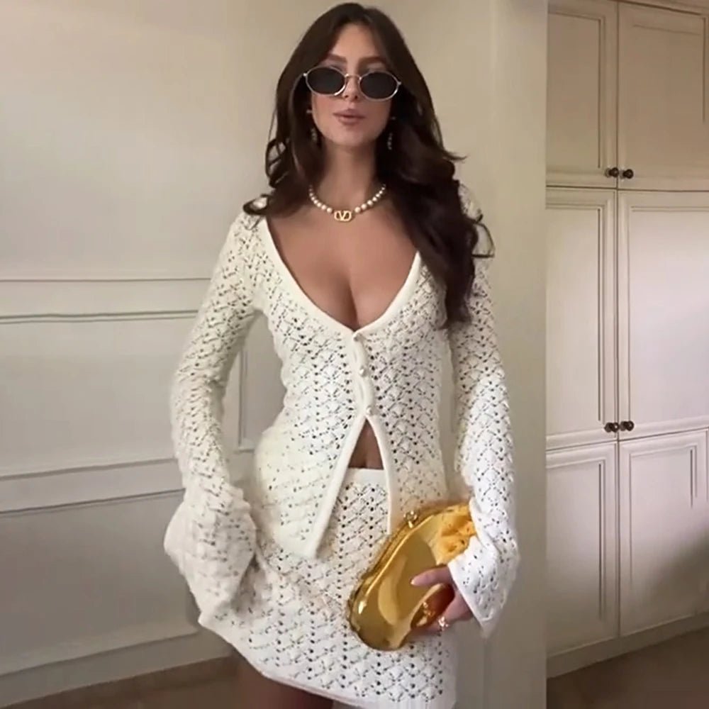 Conjunto de cárdigan de punto y minifalda Jaycee