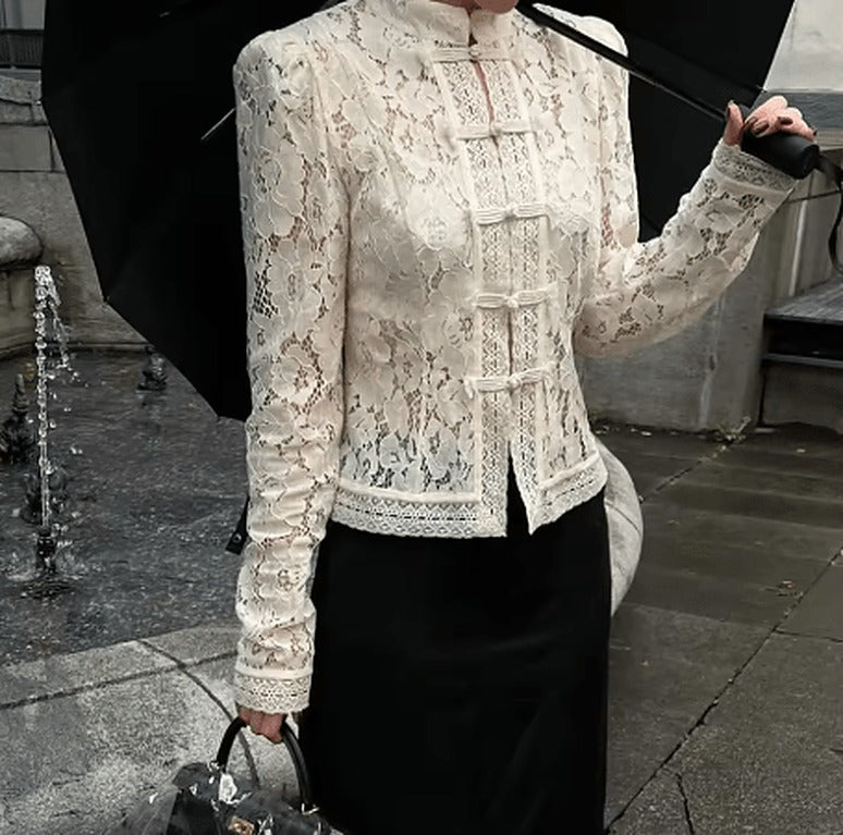 Top Jeanna de encaje y manga larga