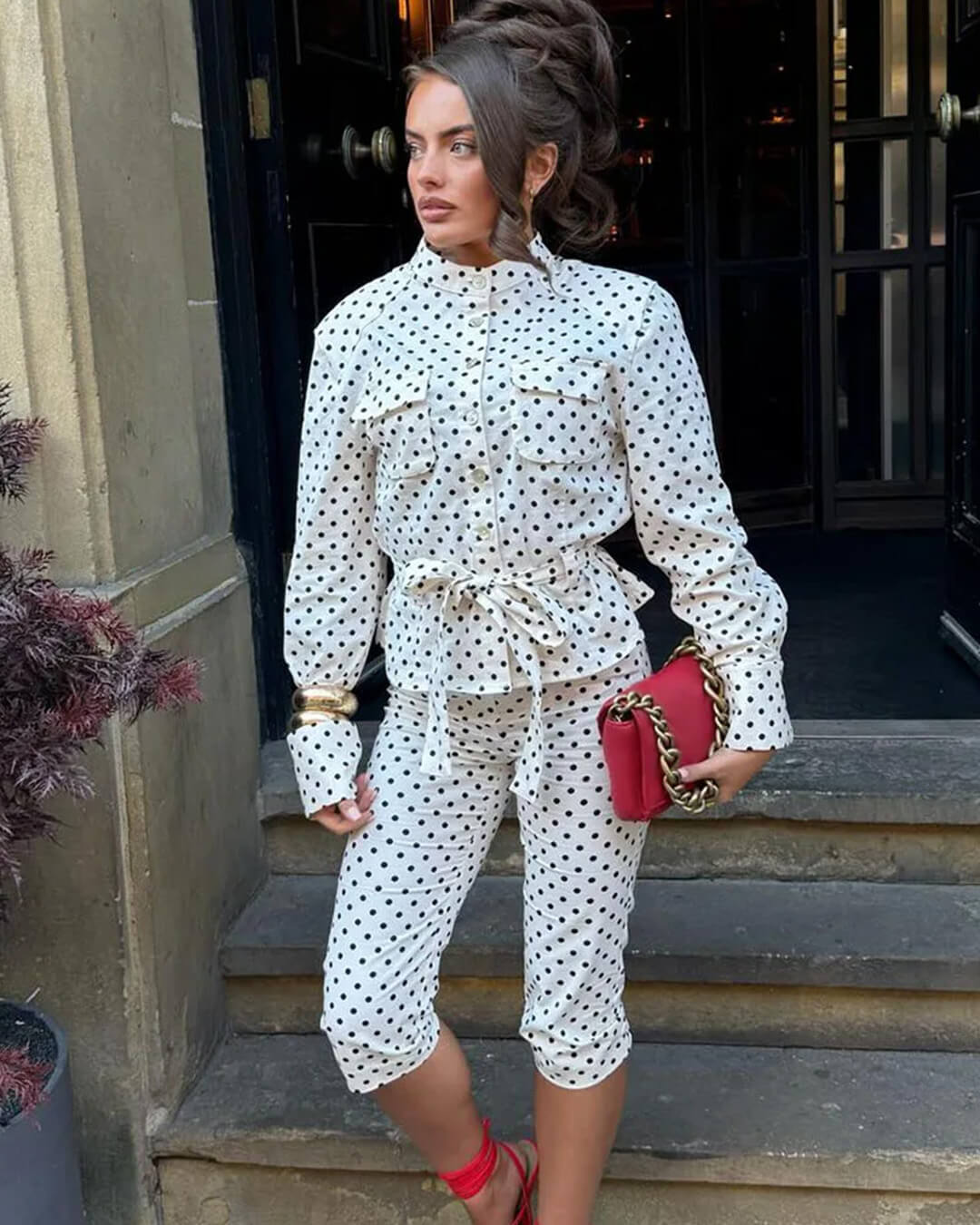 Conjunto de pantalón de lunares y talle alto Jia