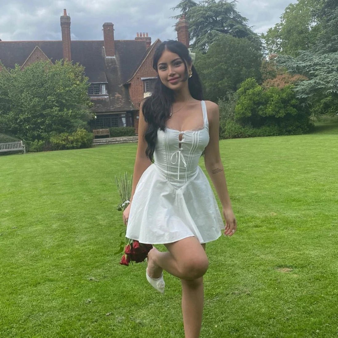 Minivestido vaporoso con cordones Jolie
